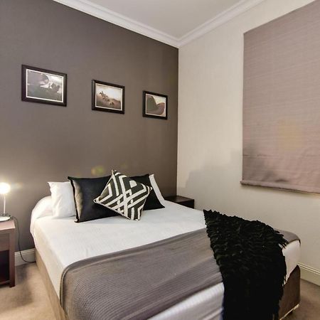 Royal Hotel Gympie Kültér fotó
