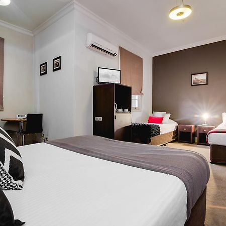 Royal Hotel Gympie Kültér fotó
