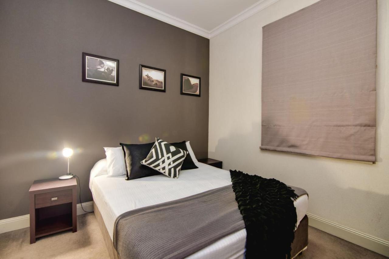 Royal Hotel Gympie Kültér fotó