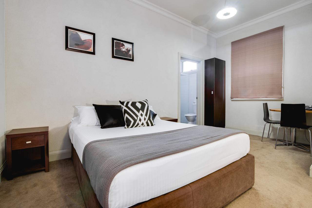 Royal Hotel Gympie Kültér fotó